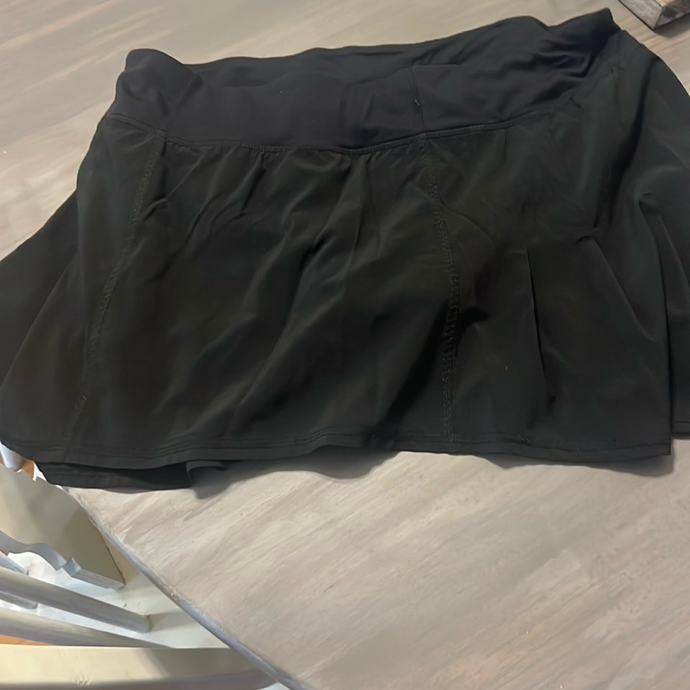 Lulu Lemon skirt